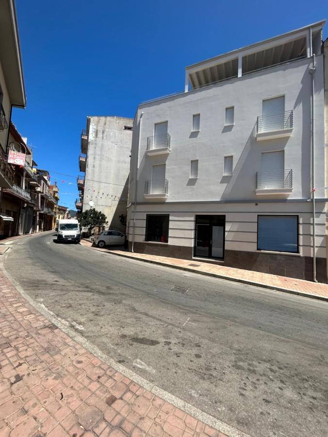 Domu Dina Affittacamere 3 Tertenìa Exterior foto